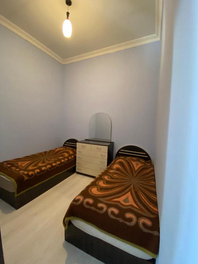 Apartment On Luka Asatiani 2 Batumi Exteriör bild